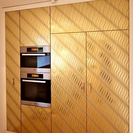 Designer-loft Mit Whirlpool Lägenhet