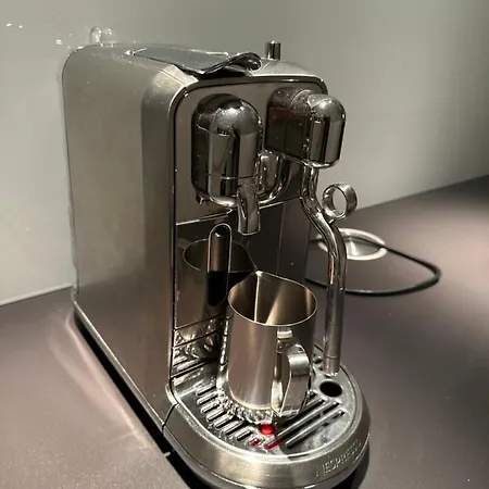 Designer-loft Mit Whirlpool アパート ケルン