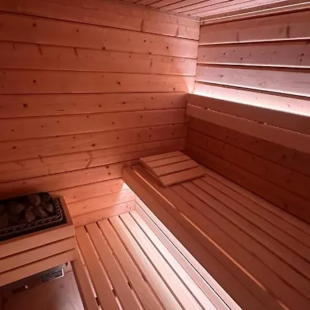 Designer-loft Mit Whirlpool Lägenhet Köln