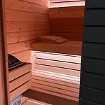 Designer-loft Mit Whirlpool